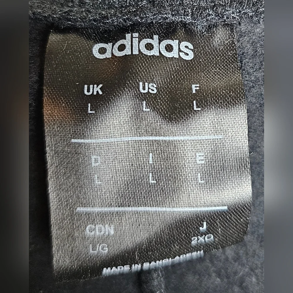 Men's Adidas Essentials Fleece Tapered Cuff 3-Stripe Track Joggers Black White L